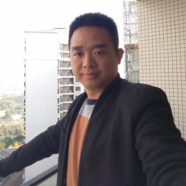 大男人哥哥的照片