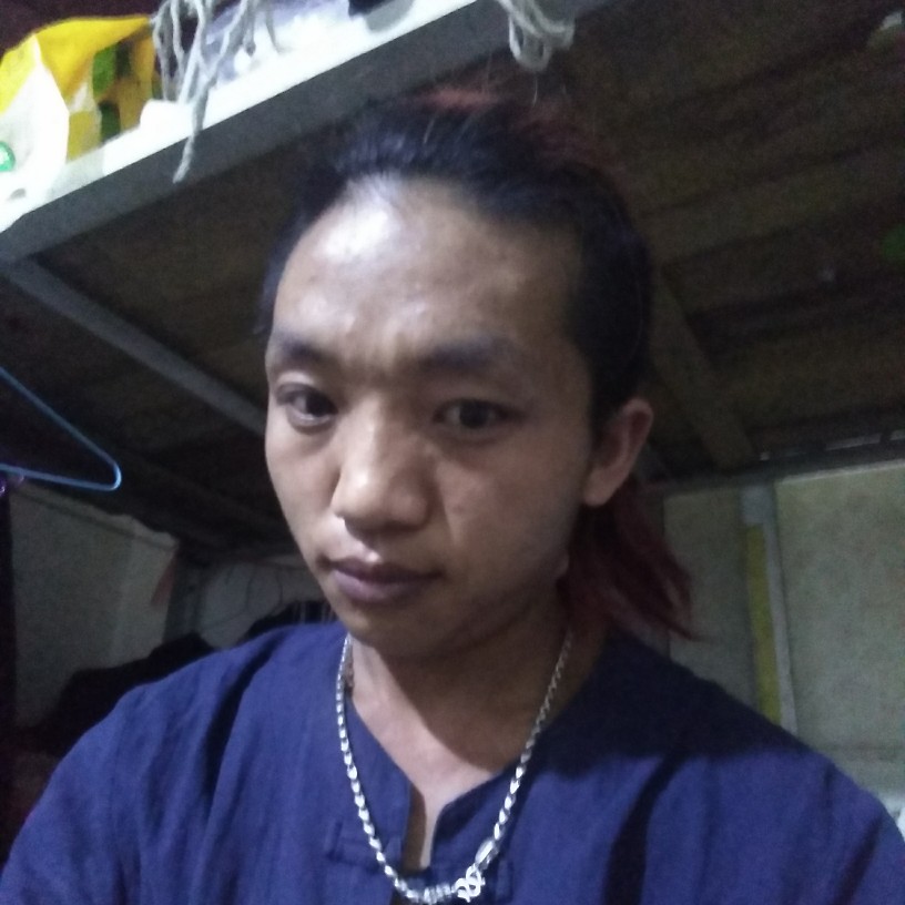 裙子方积极的照片