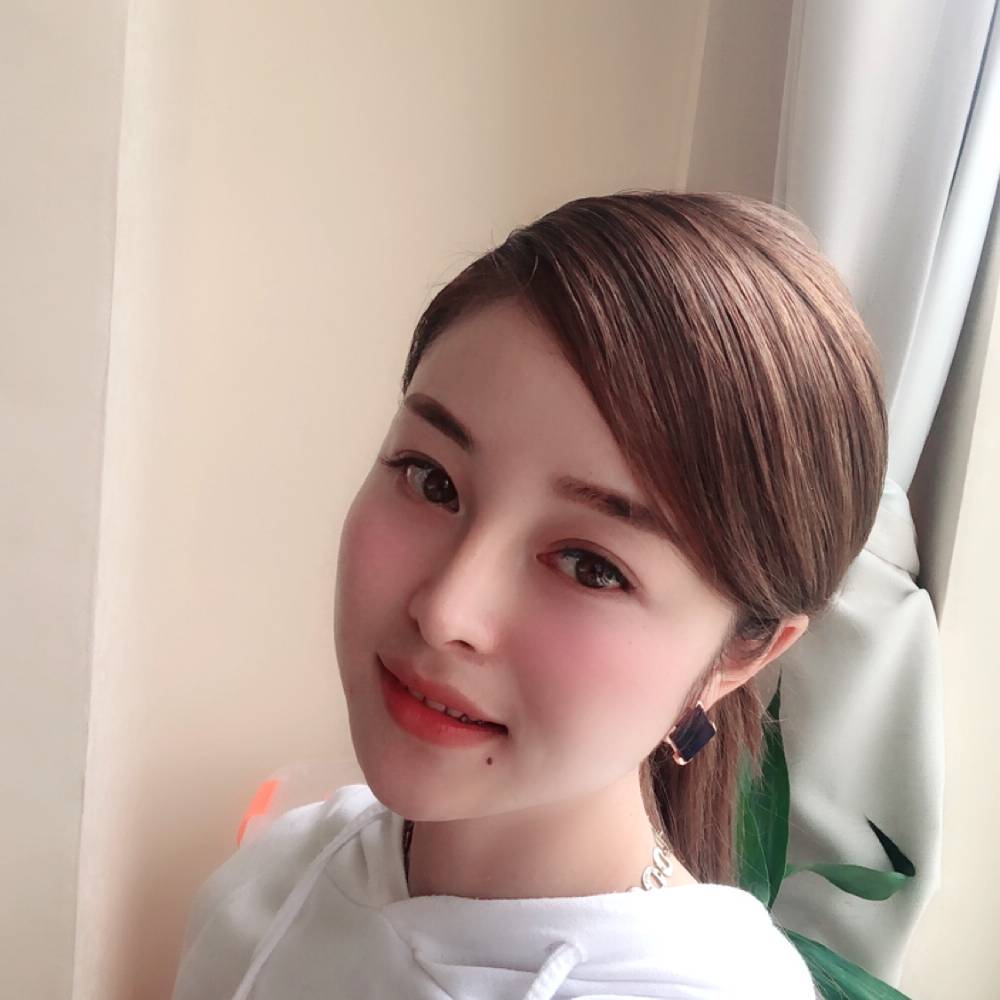 霓箬的照片