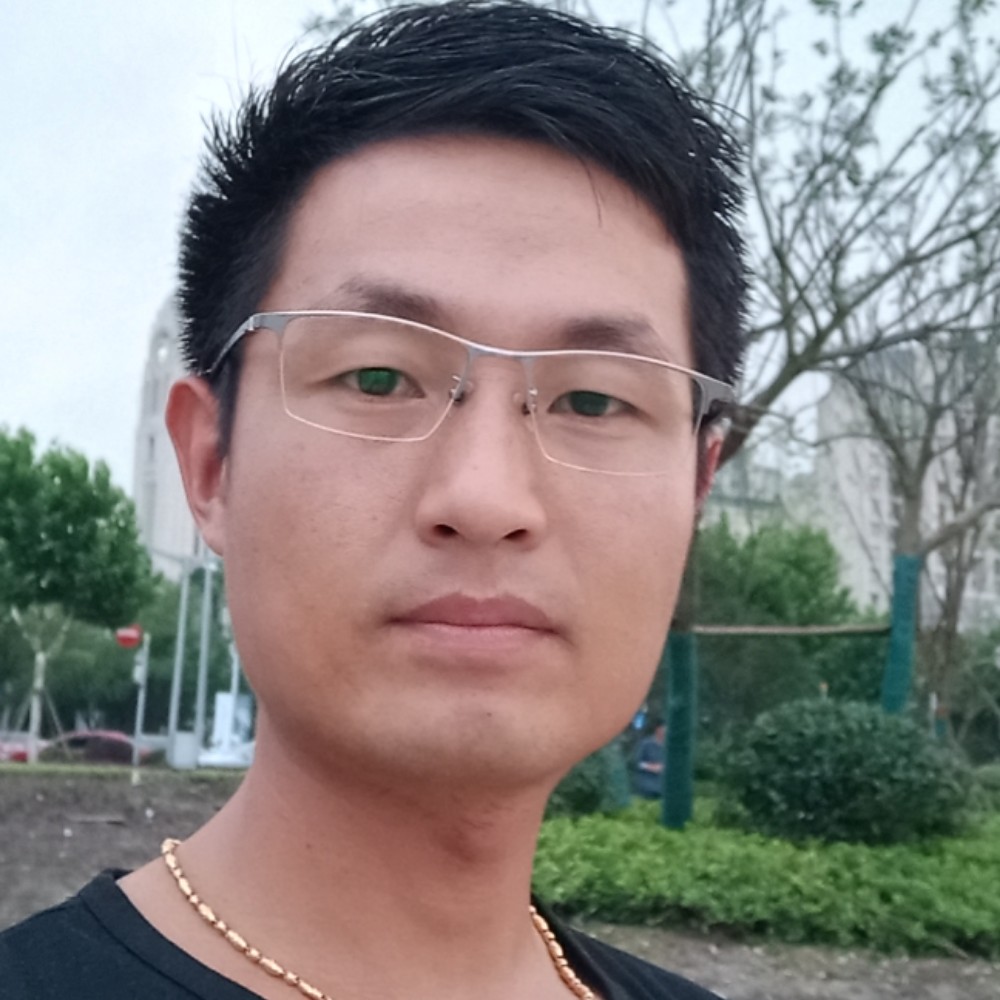 绿茶挽手乐观的照片
