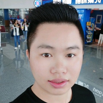 辛勤爱恋哈密瓜的照片