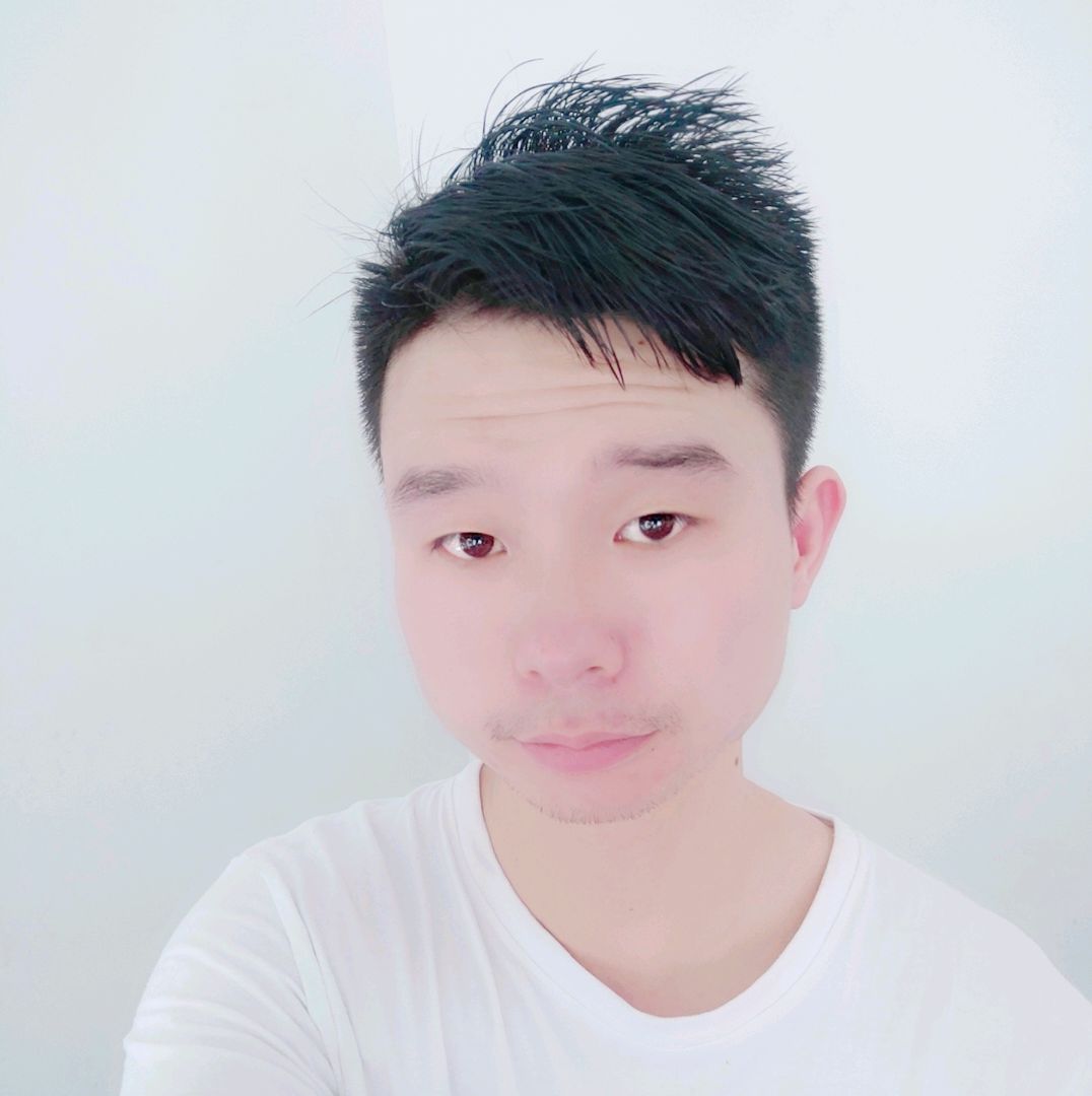 小懒虫凝眸懵懂的照片