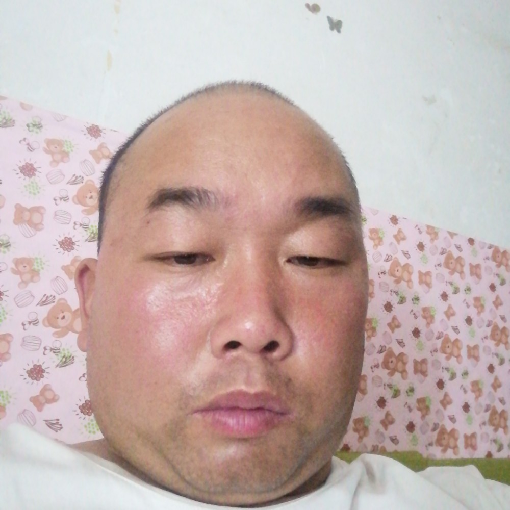 妩媚与黑夜的照片