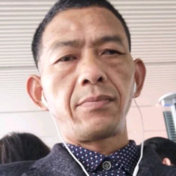我自逍遥一青衫的照片