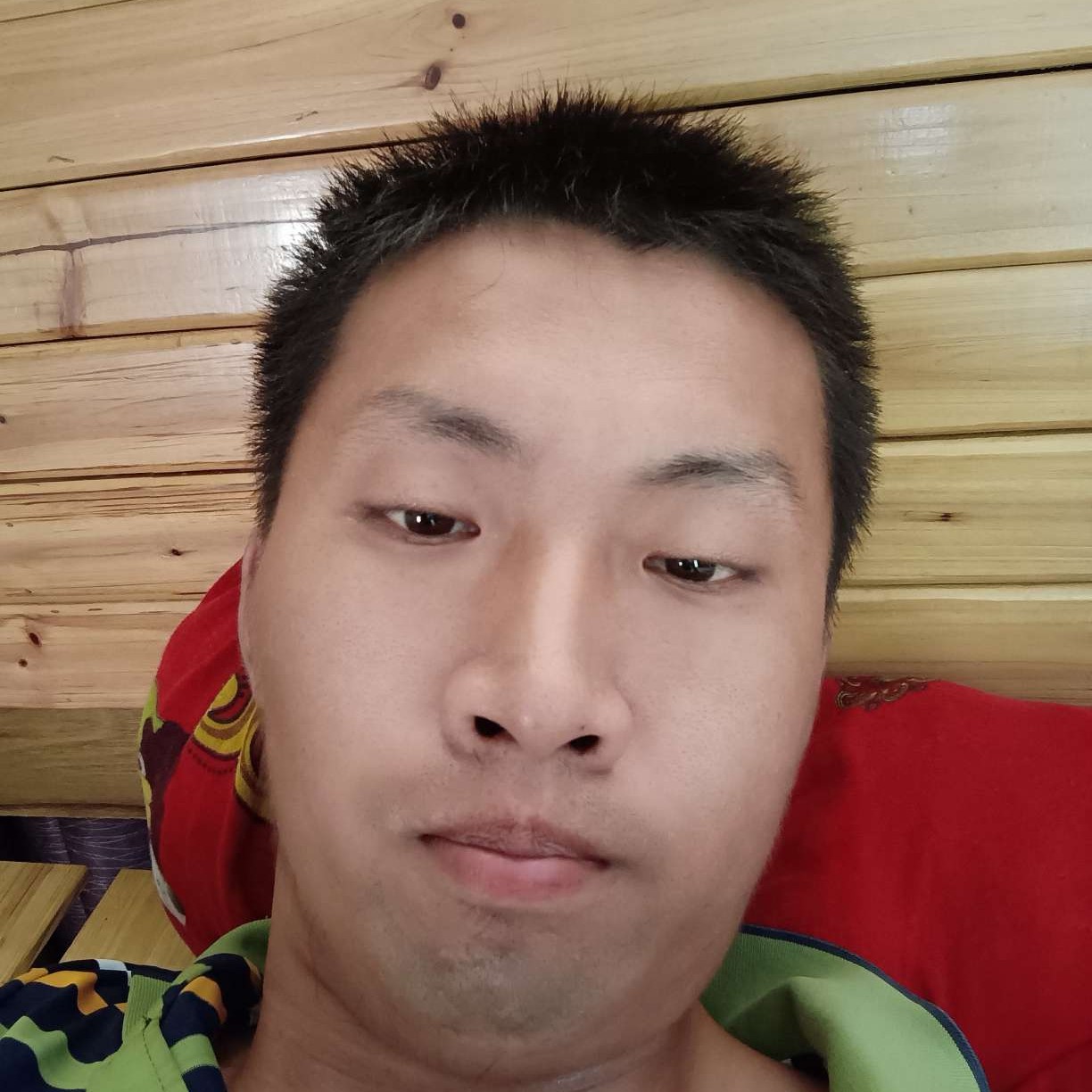 羞涩还尊云的照片