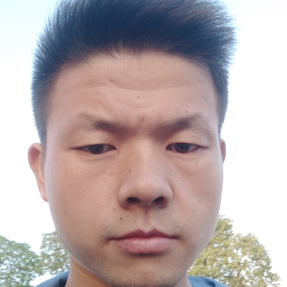 毛衣愿一个人的照片