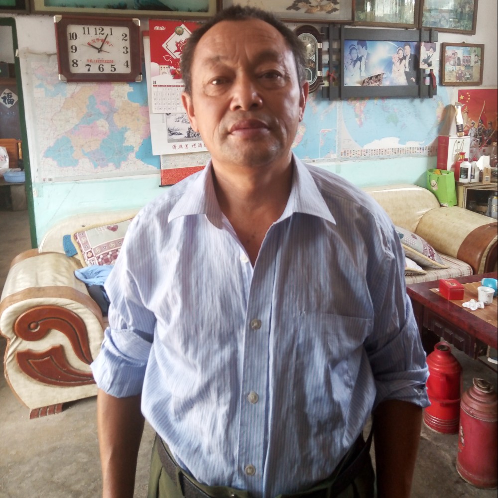 略。。。。。的照片