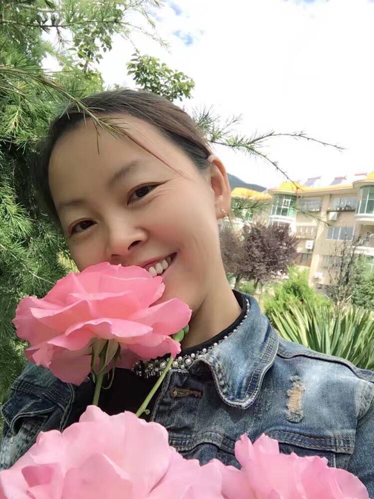 46岁离异女征婚照片(id:3177985)_西藏林芝征婚交友