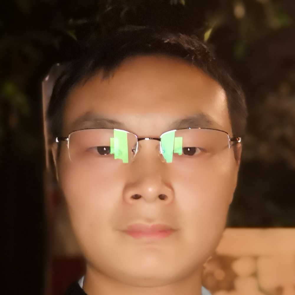 哭泣苦恋水杯的照片