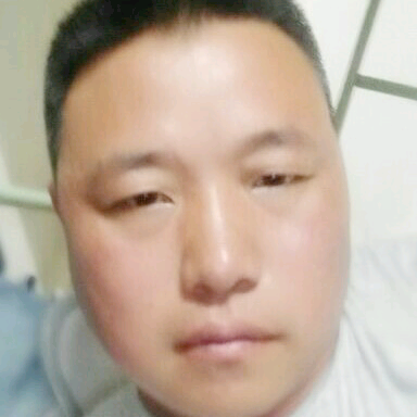 秘密王勇的照片