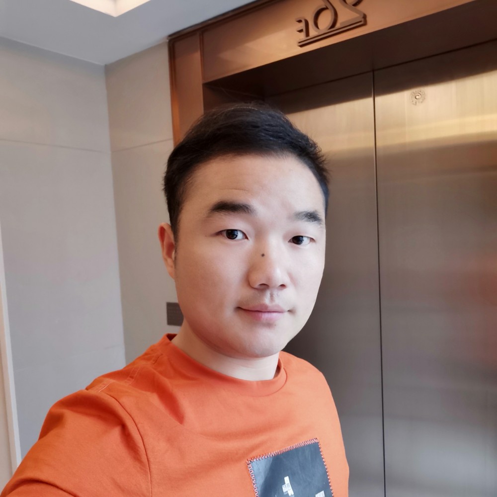 乐观和灯泡的照片