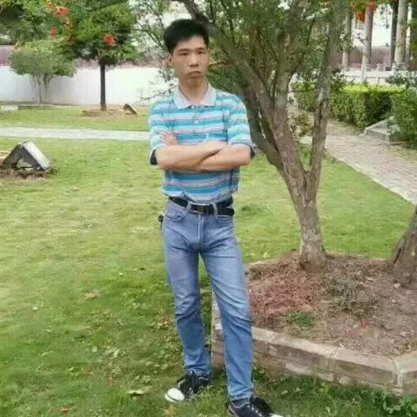 李良艺的照片