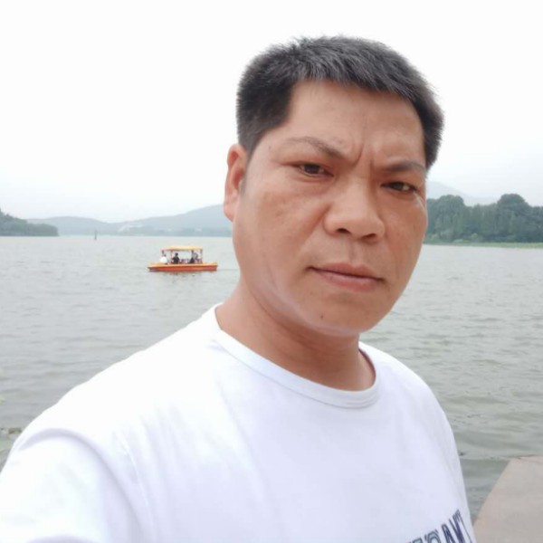 y邂逅的照片