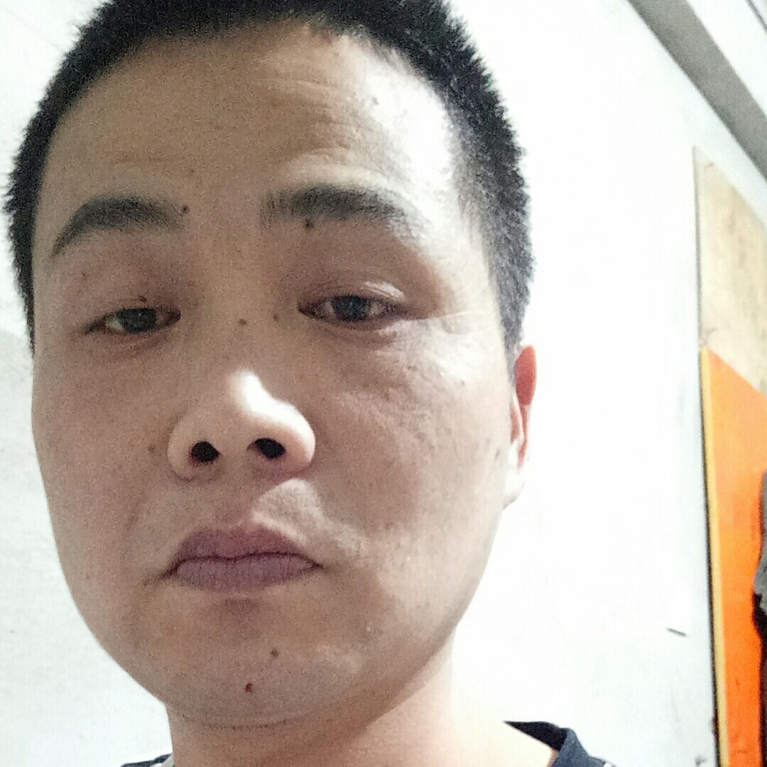 崖悔扯糊涂的照片
