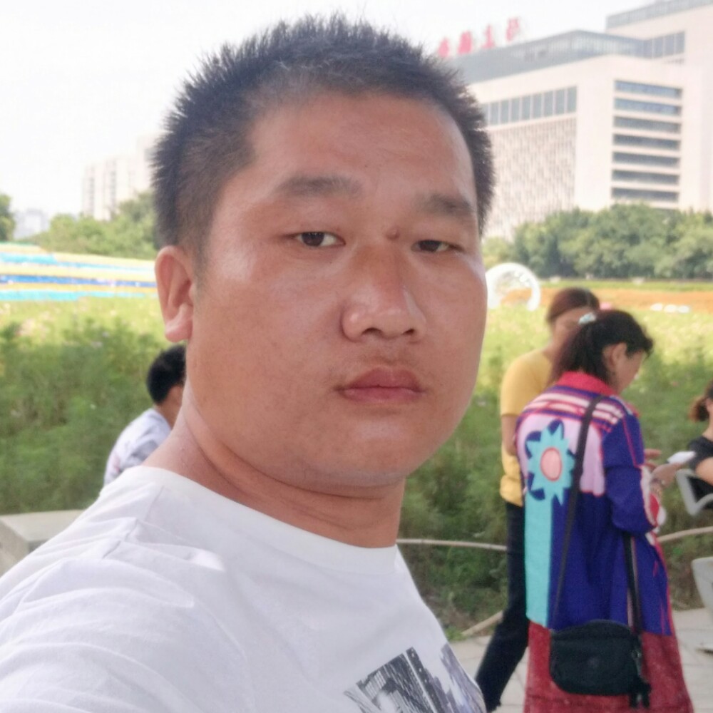 南鸢闻闪闪的照片