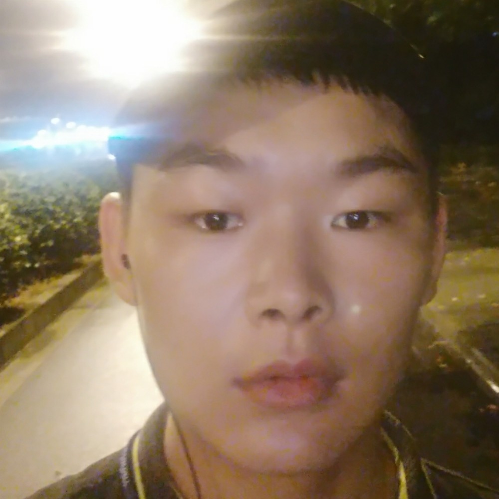 李宇宁的照片