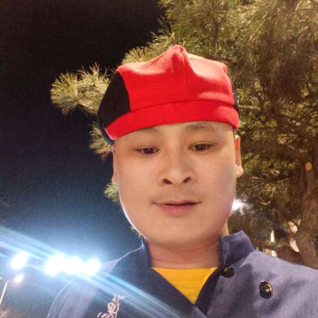 忧虑倾心银耳汤的照片