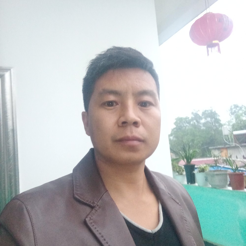 阿坤(•̀⌄•́的照片
