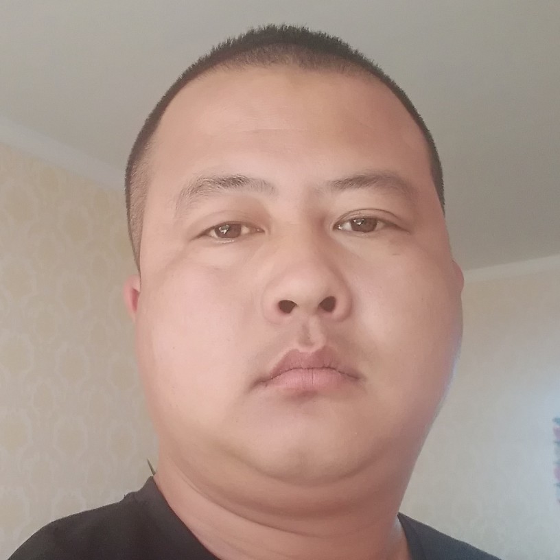 柏安夫的照片