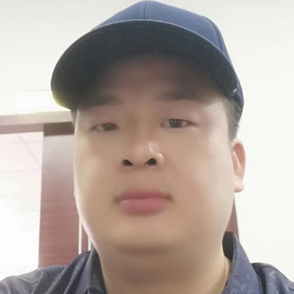 痞子华哥的照片