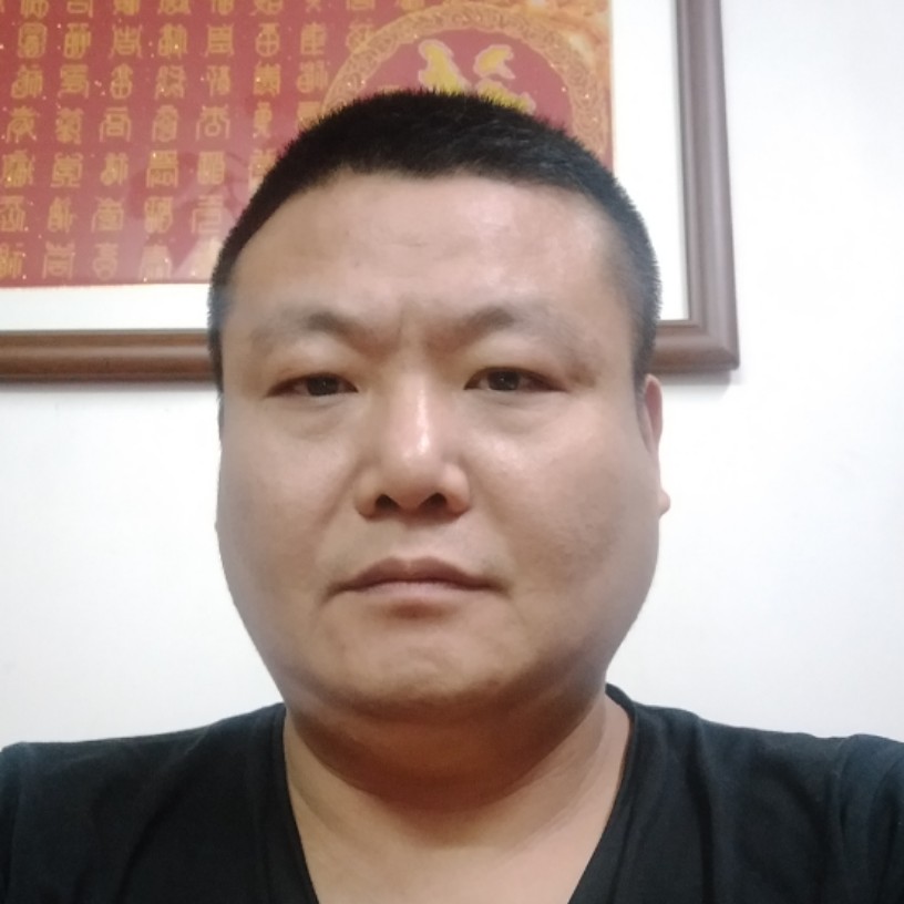 笑靥浅吻沉默的照片