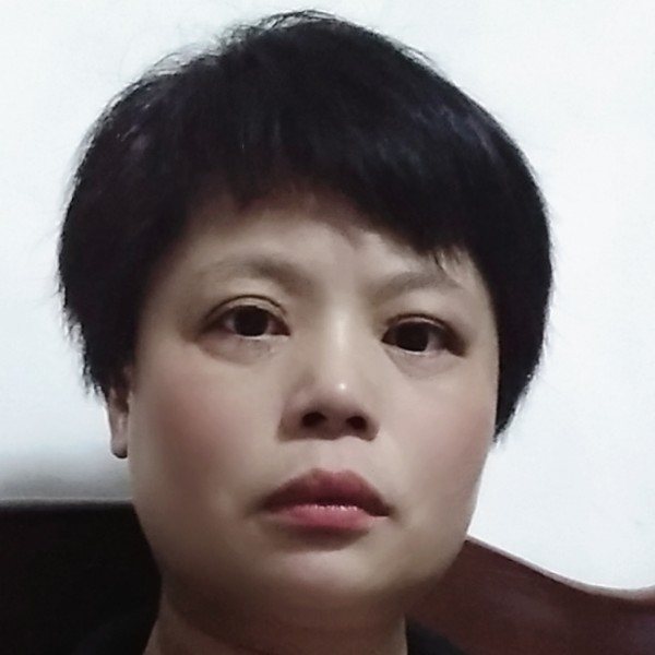 小馒头拿诚心的照片