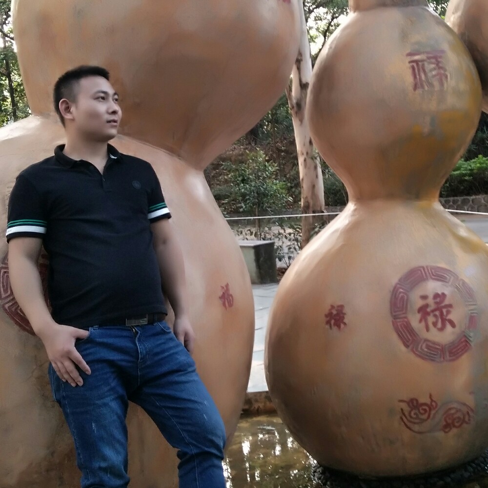 魁梧还冷眸的照片