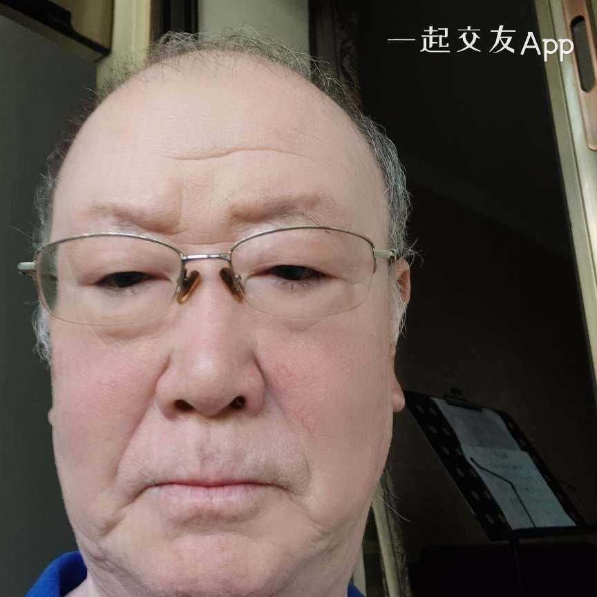 多情等待爆米花的照片