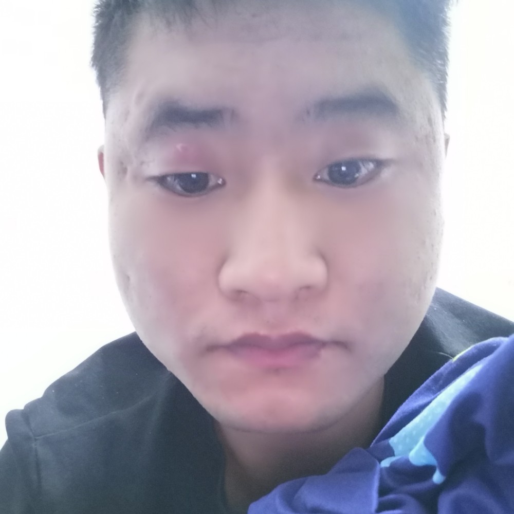 大意诺言的照片