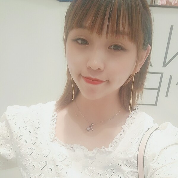 王雯挣的照片