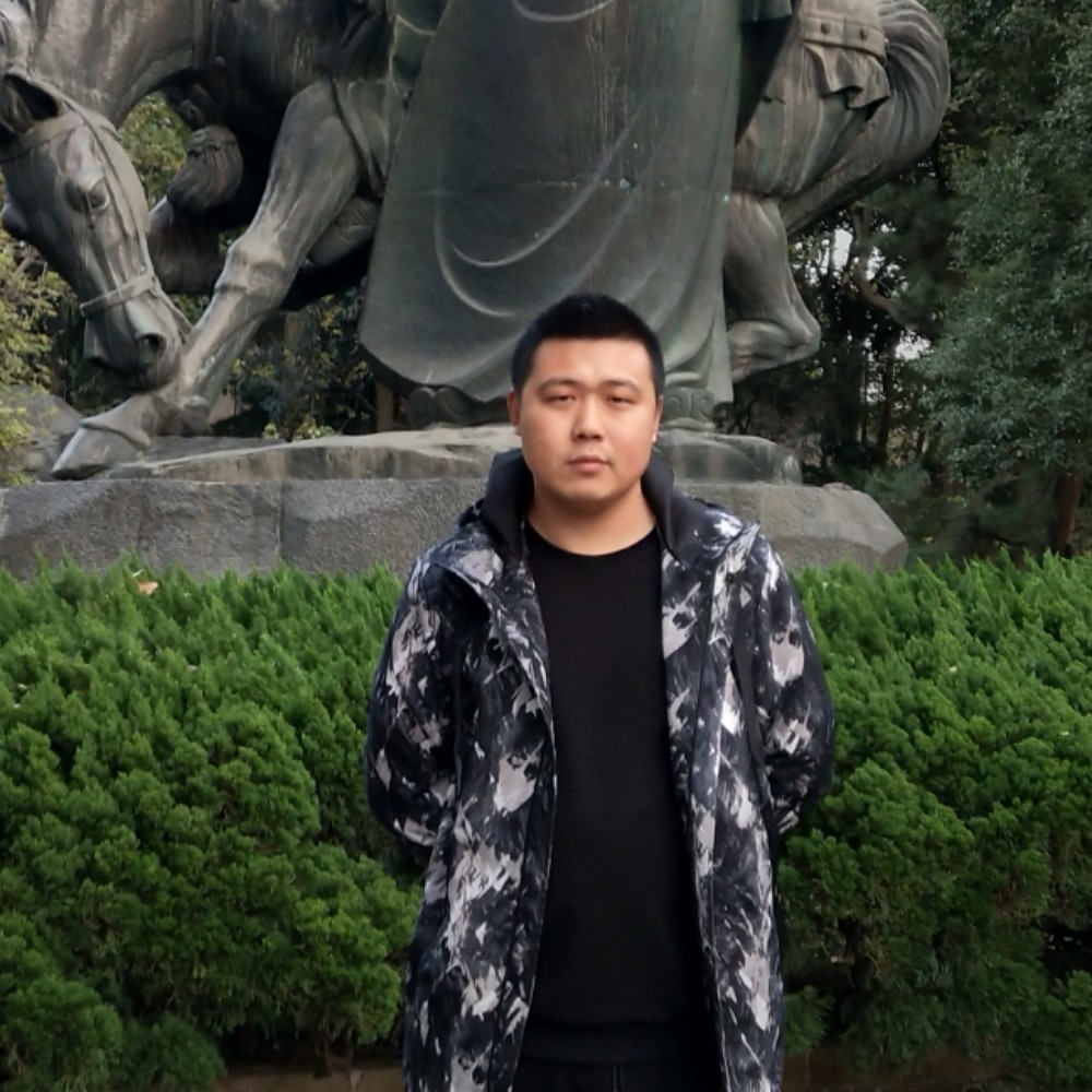 Zhang。的照片