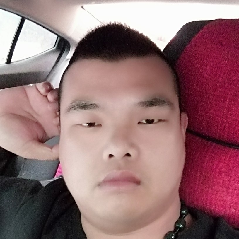挖机械的照片