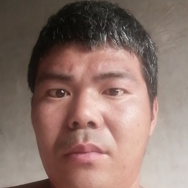 白开水帅气的照片