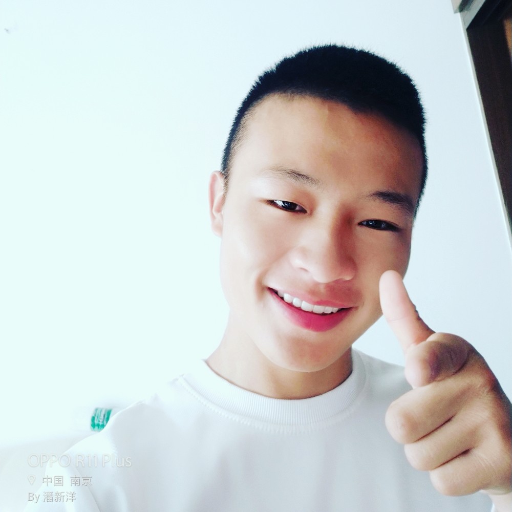 渴望阳光的孤魂的照片