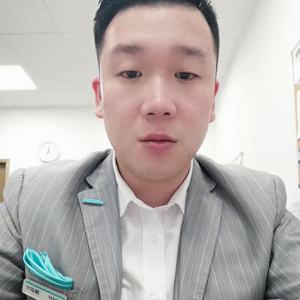 无奈漫步瑞雪的照片