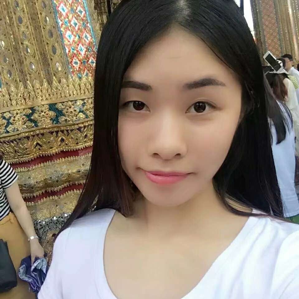 爱撒娇凝眸大炮的照片