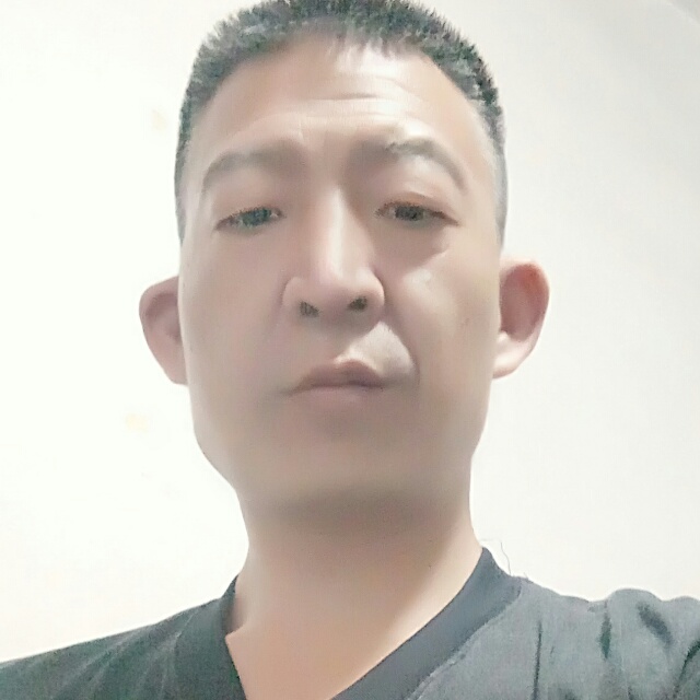 自由联爱的照片