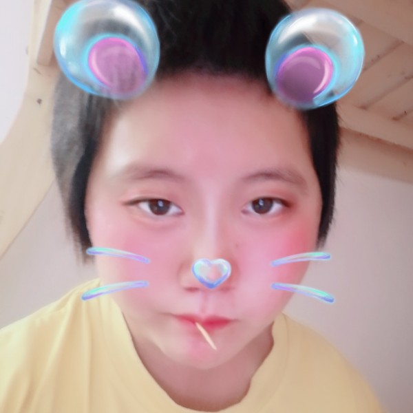 爱笑和蜗牛的照片