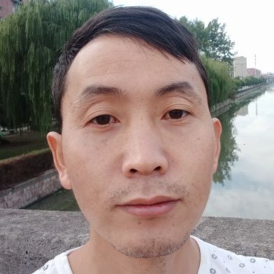 勤恳水壶的照片