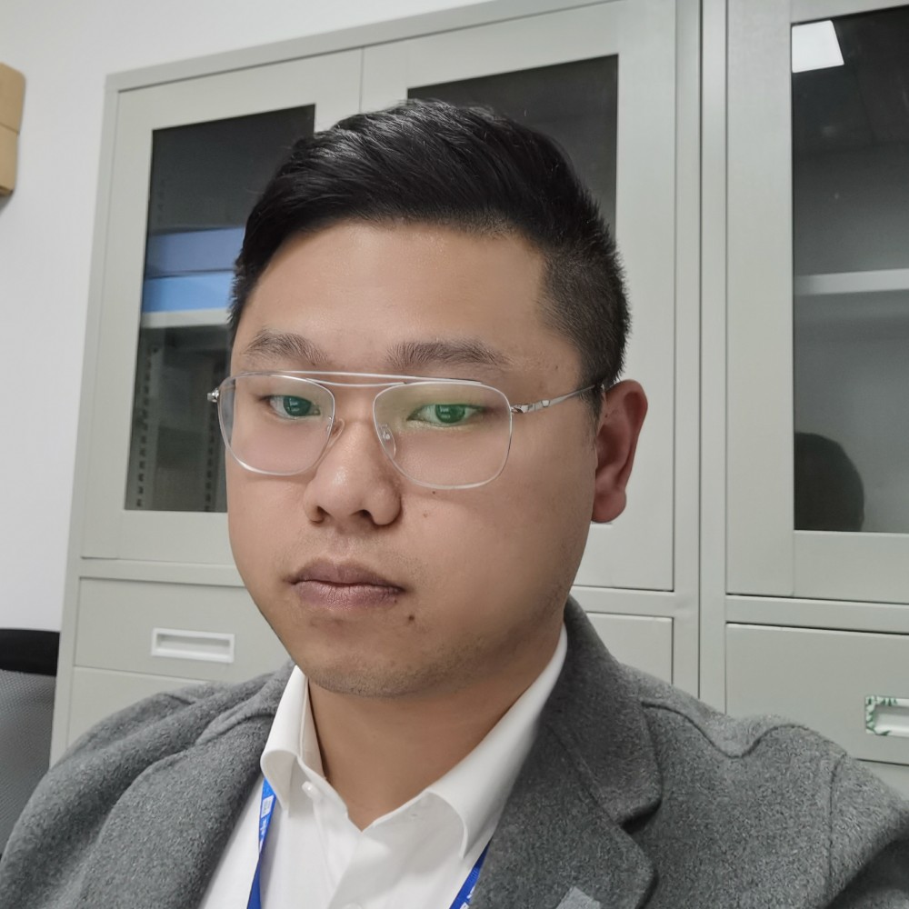 阳光烟火的照片
