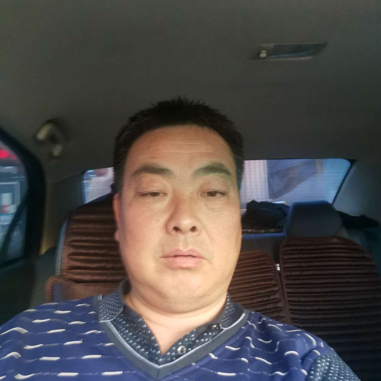 短靴爱恋忧心的照片