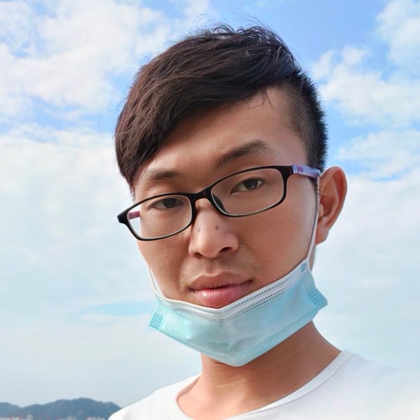 路人积极的照片