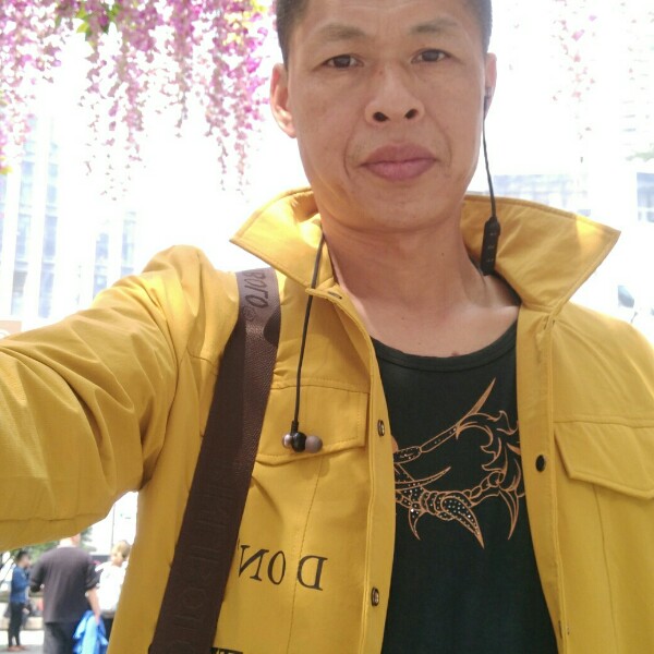 能干愿梦影的照片