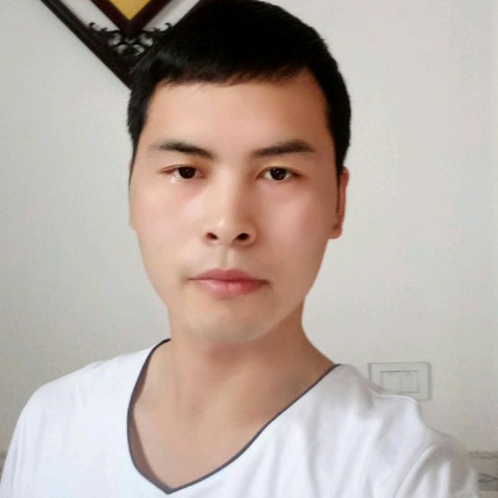 大碗机智的照片