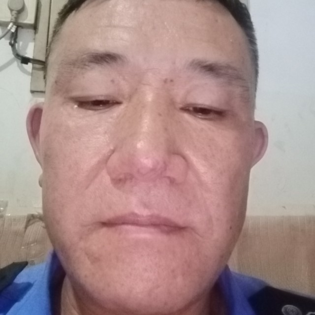 王在忠的照片