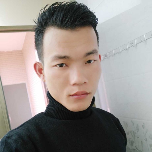 龙远鹏的照片