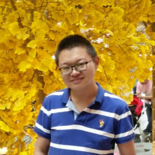 汪尧的照片