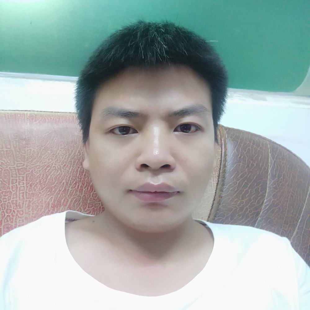 走路带风无所畏惧的照片