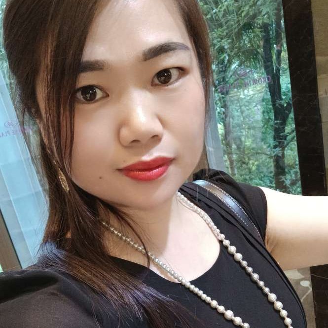 落拓等待蓝天的照片