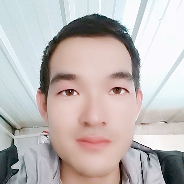 贪玩蹁跹若有的照片